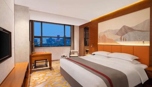 Deluxe King Room 