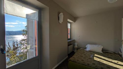 Suite with Lake View