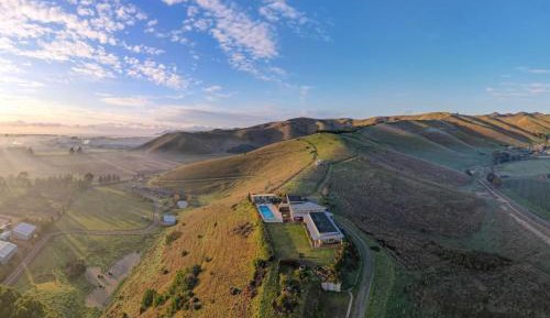 Superior Double or Twin Room with Mountain View