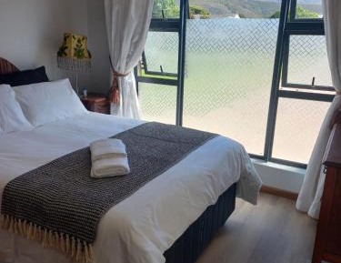 Deluxe Double Room with Shower