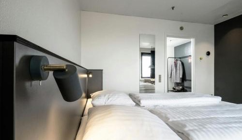 Standard Double King Room with City View - High Floor