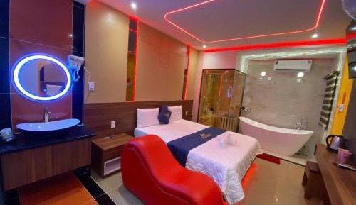 Deluxe Double Room with Shower