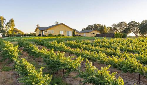 Four-Bedroom Vacation Home