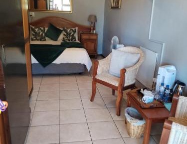 Deluxe Double Room with Shower