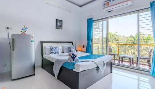 Double Room with Pool View
