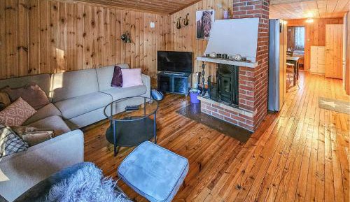 Two-Bedroom Holiday Home