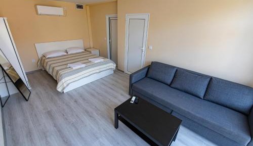 Two-Bedroom Apartment with Garden View