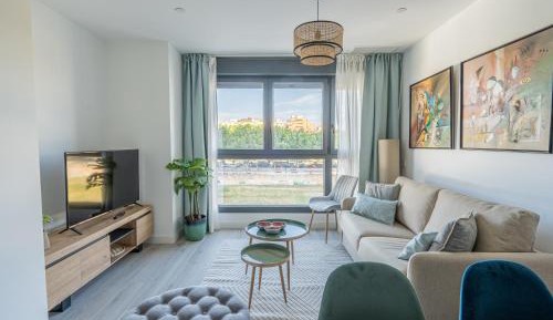 Two-Bedroom Deluxe Apartment