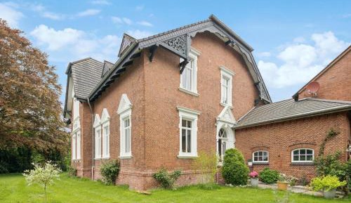 Three-Bedroom Holiday Home 