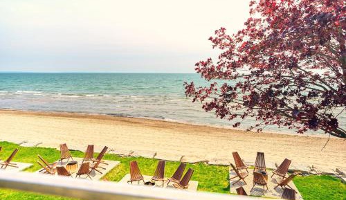 Two-Bedroom Townhouse Suite 216