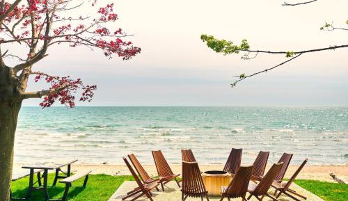 Four-Bedroom House Cottage 14