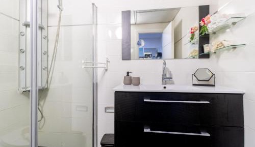 Three-Bedroom Premium Apartment