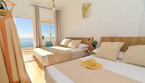 Triple Room with Sea View
