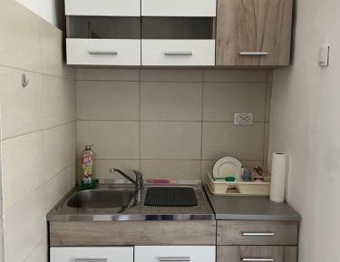 One-Bedroom Apartment - Non-Smoking