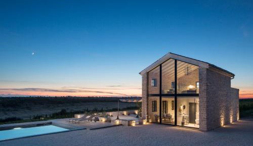One-Bedroom Villa