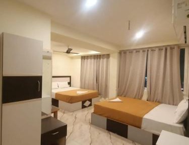 Premium Quadruple Room