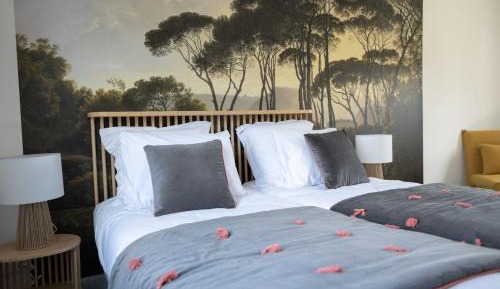 Apartment with Shower