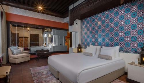 Sultan Suite with Jacuzzi