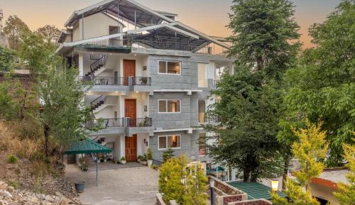 Two-Bedroom Apartment with Balcony