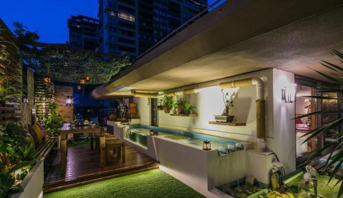 Deluxe Double Room with Bath