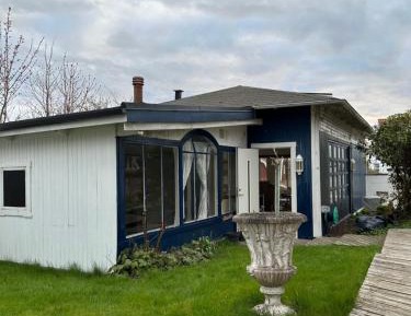 One-Bedroom House