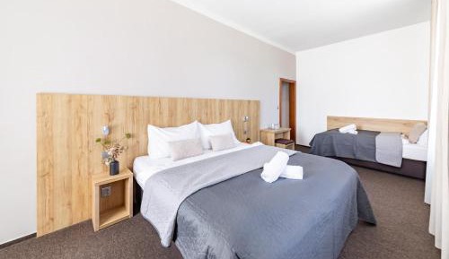 Triple Room with Private Bathroom