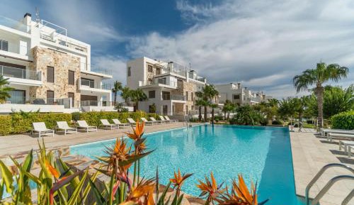 Two-Bedroom Apartment with Sea View