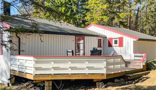 Two-Bedroom Holiday Home