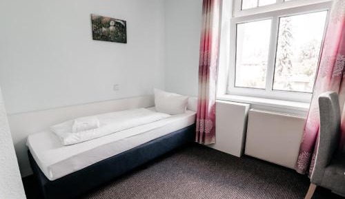 Single Room with Shower