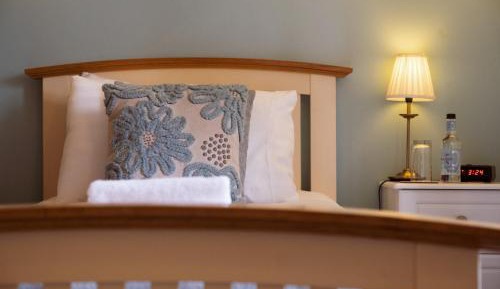 Standard Single Room with Shower