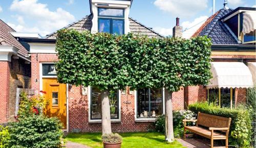 Two-Bedroom Holiday Home