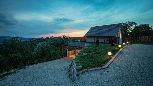 One-Bedroom Apartment with Balcony and Mountain View  