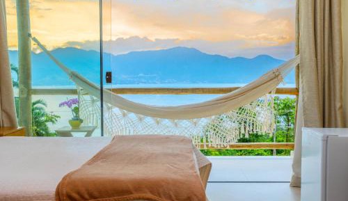 Deluxe Double Room with Balcony and Sea View