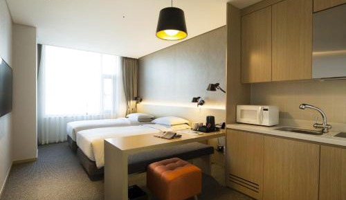 Twin Room with Kitchenette