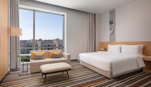 Deluxe Studio  - Refrigerator & 2-in-1 washer dryer & Microwave