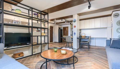 Two-Bedroom Apartment with Terrace