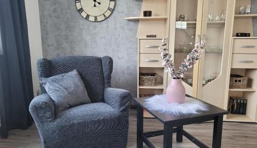 Superior One-Bedroom Apartment with Balcony