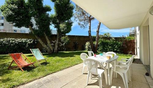 Apartment (6 Adults)