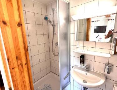 Budget Double Room 1