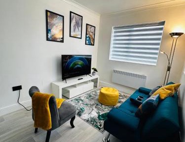 Deluxe Double Room with Shower