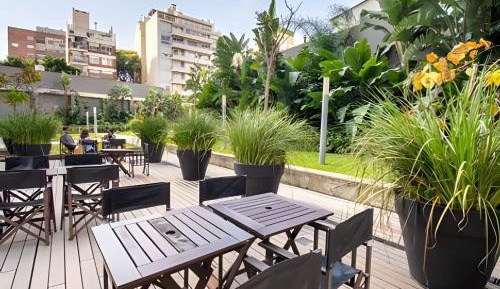 Deluxe One-Bedroom Apartment with Garden View