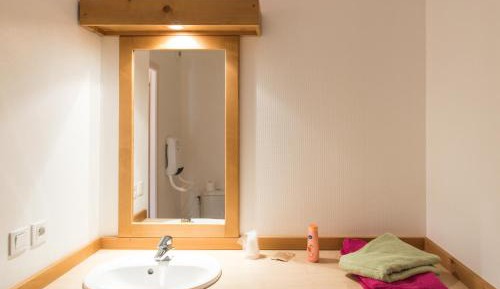 Standard Cabin Studio (4 people)