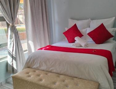 Standard Double Room with Shared Bathroom