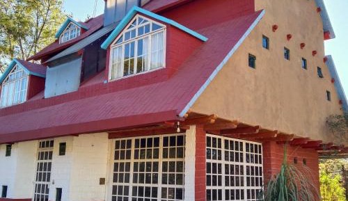 Single Room with Mountain View