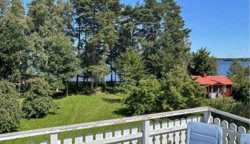 Two-Bedroom Holiday Home