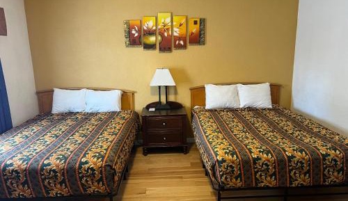 Standard Room with Two Double Beds