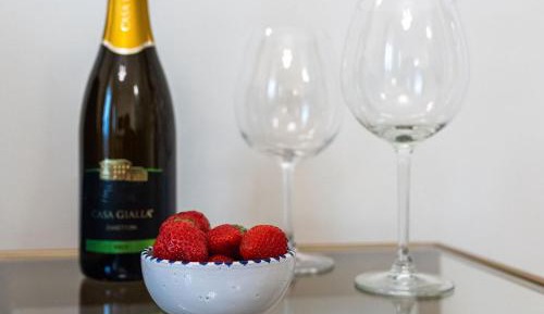 Two-Bedroom Deluxe Apartment