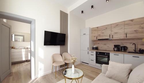 One-Bedroom Deluxe Apartment