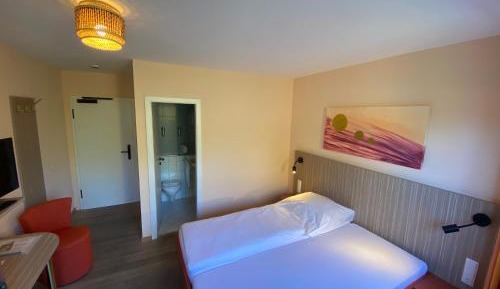 Single Room with Balcony or Terrace