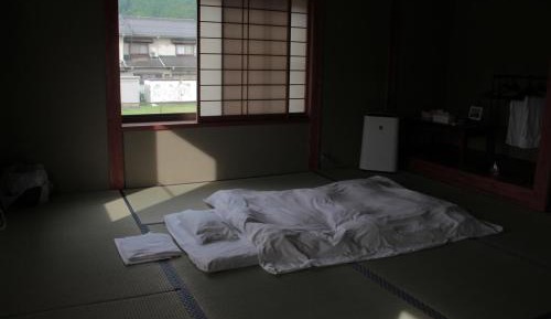 Japanese-Style Room
